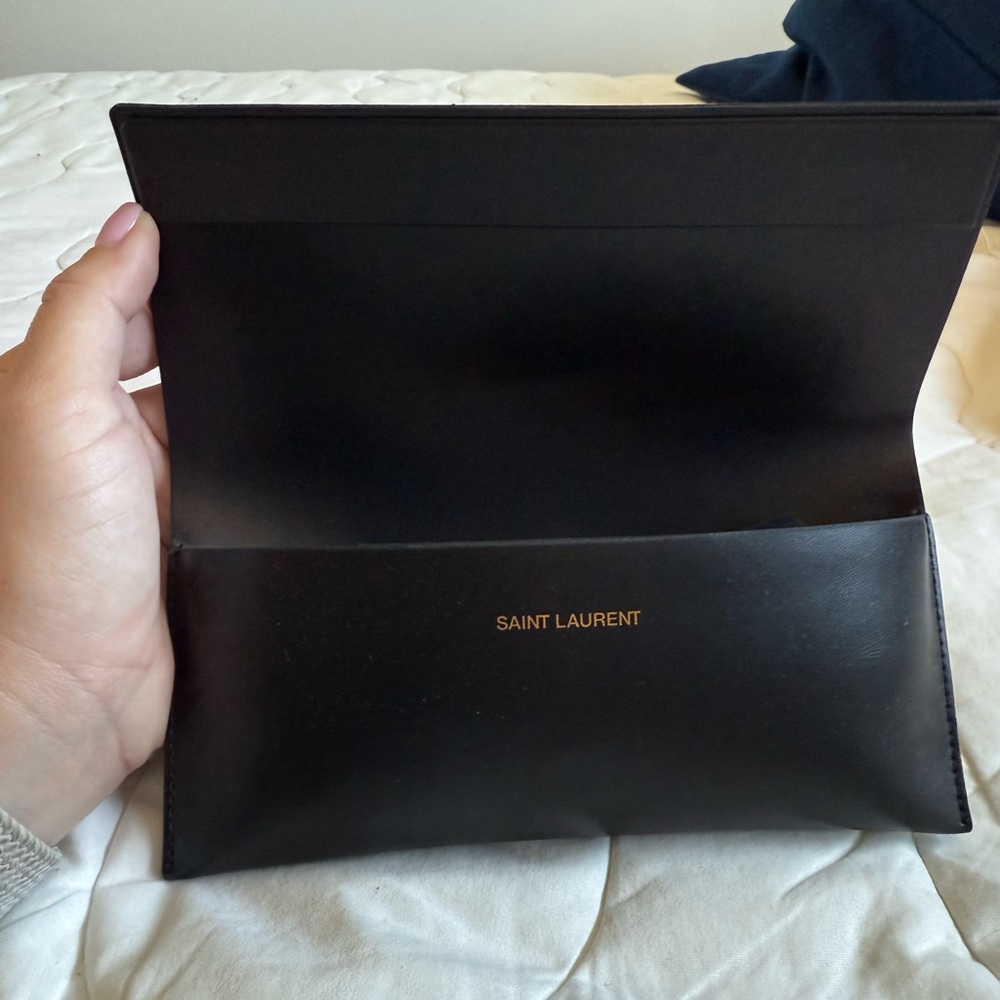 Saint Laurent Black Sunglasses SL318 - Picture 6 of 6